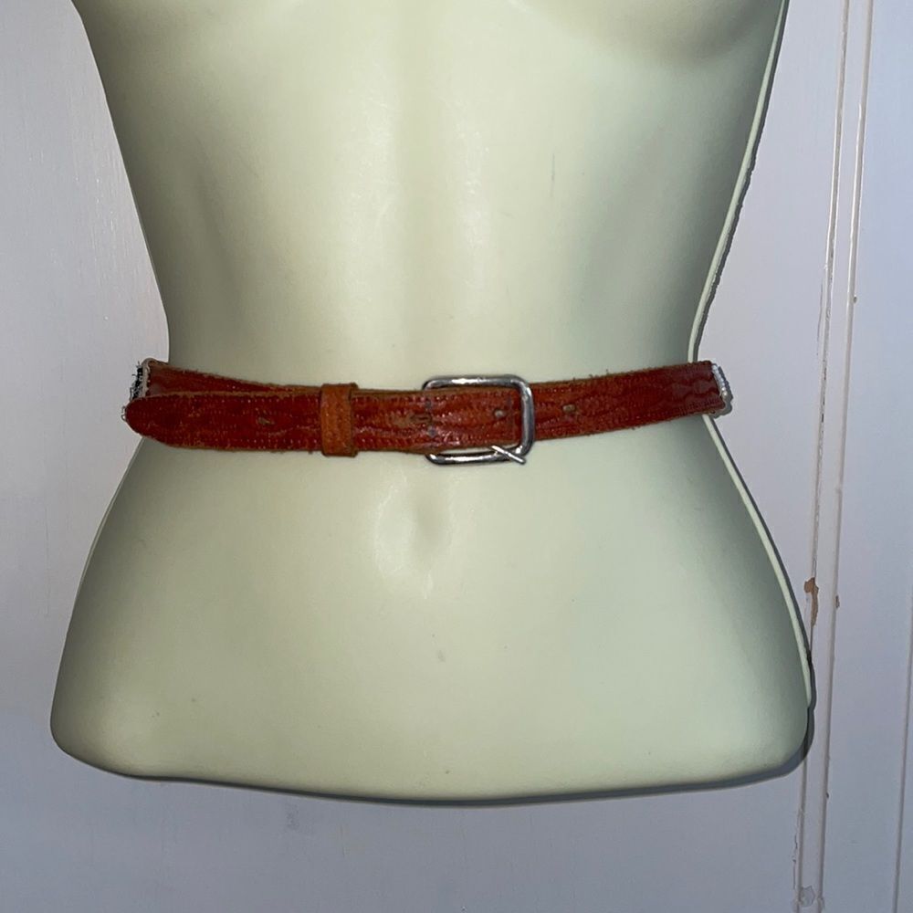Vintage beaded  Native American‎ look tooled brown leather belt